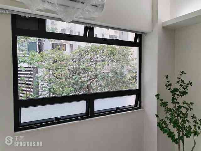 Sheung Wan - Kamcourt Building 05