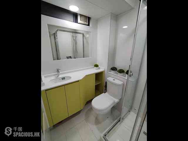 Sheung Wan - Kamcourt Building 06