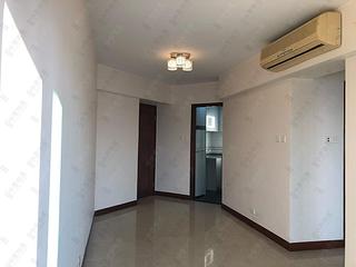 Kennedy Town - The Merton Tower 2 04