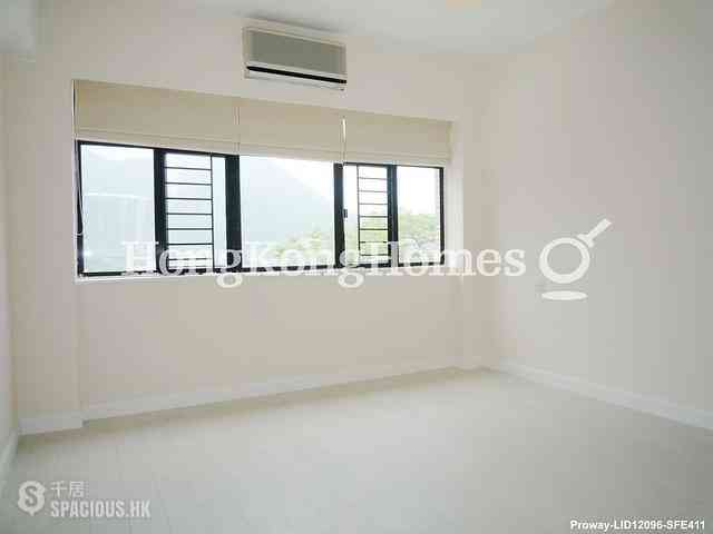 Repulse Bay - Repulse Bay Garden 05