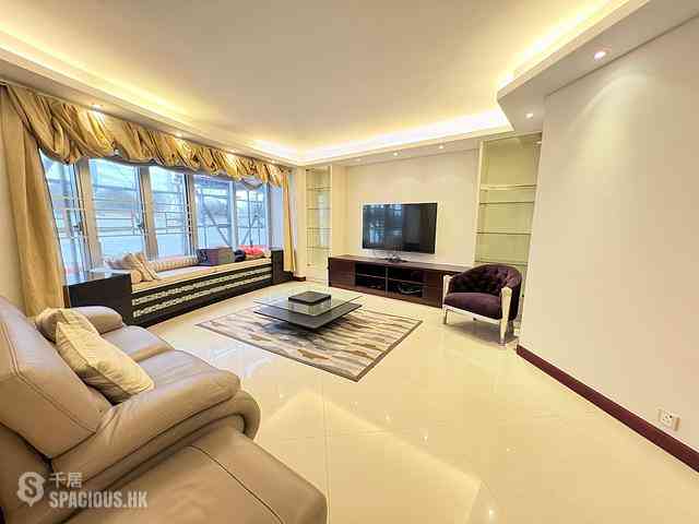 Mid Levels Central - Tregunter Tower 3 02