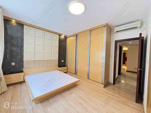 Mid Levels Central - Tregunter Tower 3 05