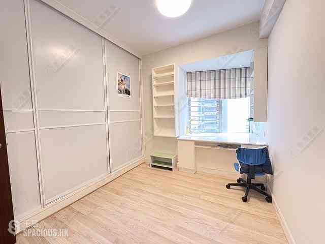 Mid Levels Central - Tregunter Tower 3 07