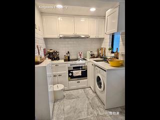 Sheung Wan - The Bellevue Place 02