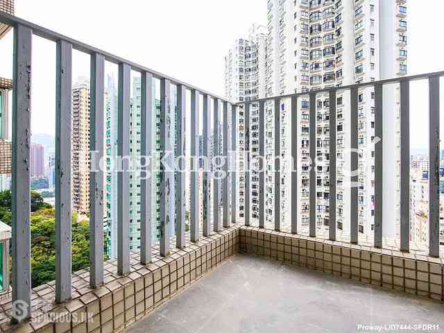 Tai Hang - Grand Deco Tower 03