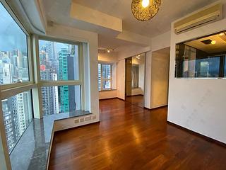 Soho - Centrestage Block 1 05