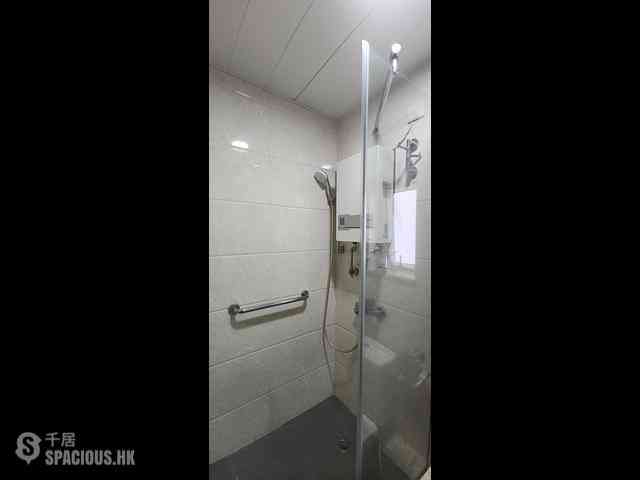 Sai Wan Ho - Tung Hei Court King Hei House (Block A) 10