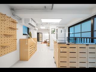 Central - 10, Gage Street 05