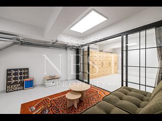 Central - 10, Gage Street 03