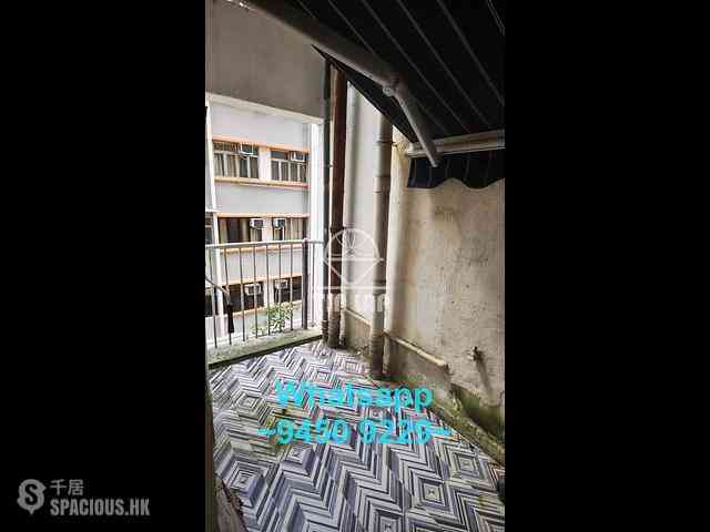 Sheung Wan - Kam Fung Building 10