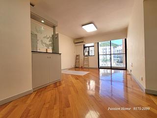 Happy Valley - Hawthorn Garden 03