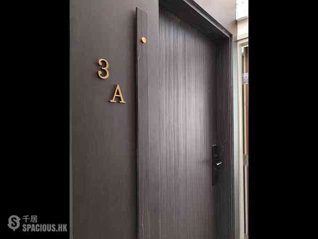 Sheung Wan - Kamcourt Building 03