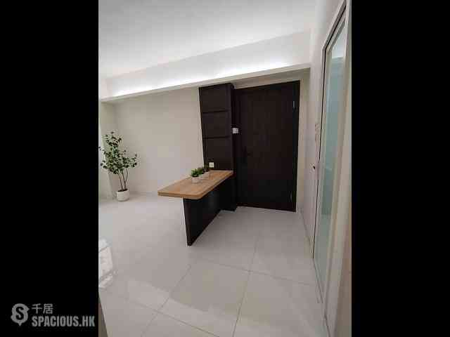 Sheung Wan - Kamcourt Building 09