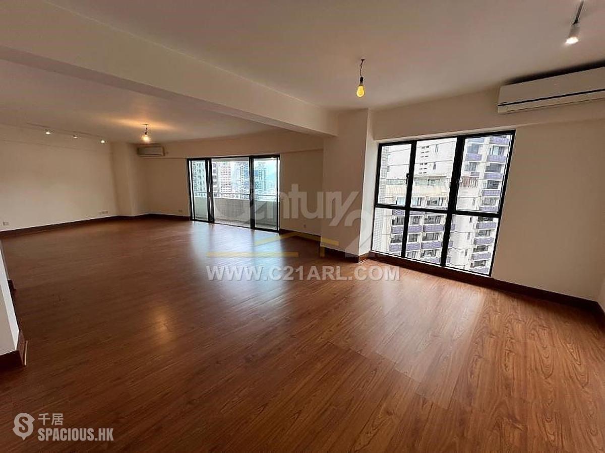 Mid Levels Central - Visalia Garden 01