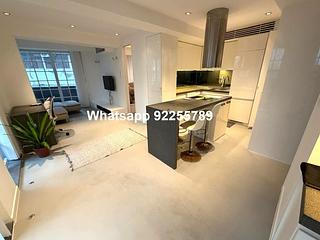 Soho - 40, Elgin Street 02