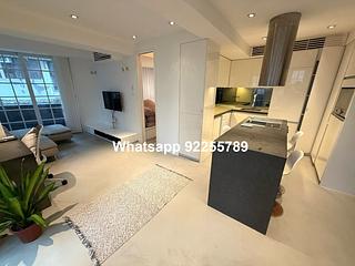 Soho - 40, Elgin Street 03