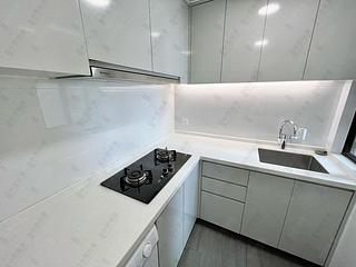 Mid Levels West - Scenic Heights Block 2 10