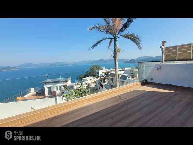 Clear Water Bay - Golden Lake Villa 01