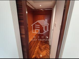 Ap Lei Chau - South Horizons Phase 4 The Oasis Berkeley Court (Block 33) 07