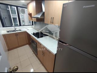 Ap Lei Chau - South Horizons Phase 4 The Oasis Berkeley Court (Block 33) 08