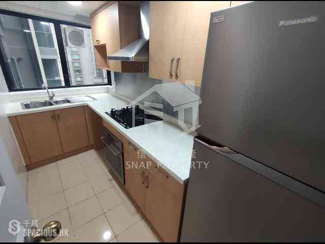 Ap Lei Chau - South Horizons Phase 4 The Oasis Berkeley Court (Block 33) 08