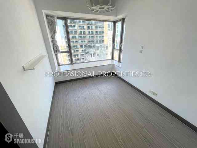 Sai Ying Pun - Island Crest Block 1 04