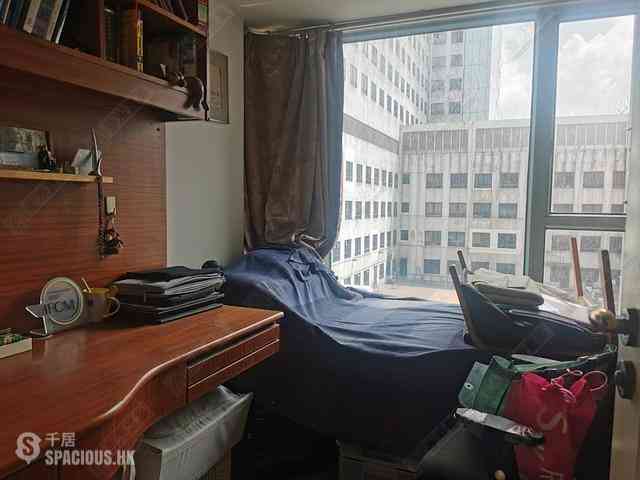Tsim Sha Tsui - The Victoria Towers 04