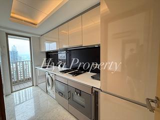 Sai Ying Pun - The Nova 08