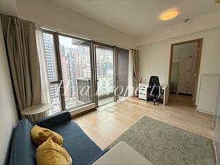Sai Ying Pun - Island Crest 02