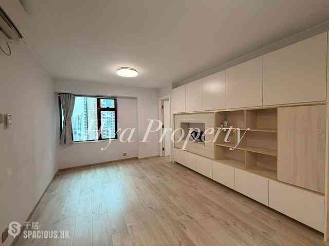 Mid Levels Central - Green Field Court 01