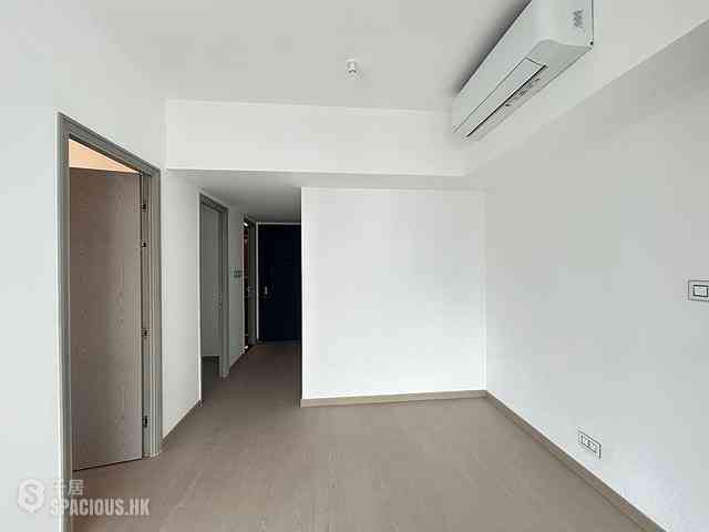Wong Chuk Hang - The Southside Phase 3B Blue Coast 04