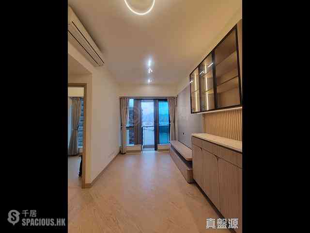 Cheung Sha Wan - Grand Victoria 04