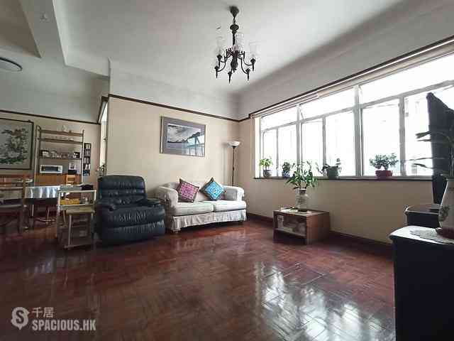 Mid Levels Central - Hong Lok Mansion 04