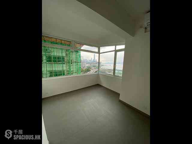 Causeway Bay - Hoi Deen Court 07