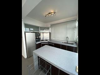 Causeway Bay - Hoi Deen Court 10