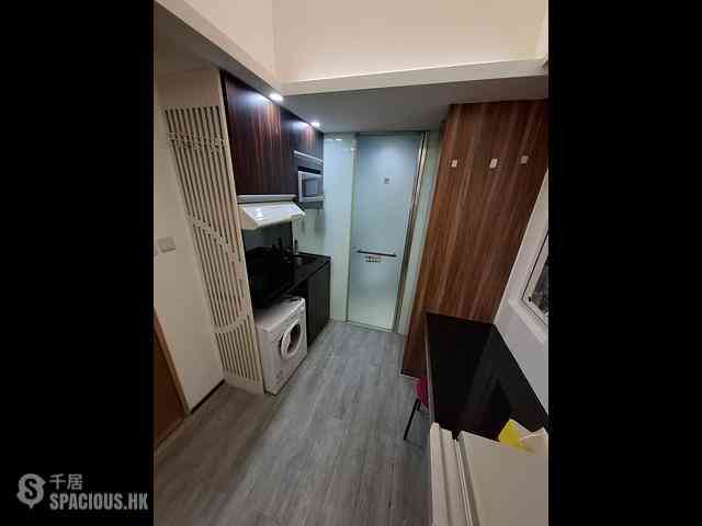 Wan Chai - Overseas Building 02