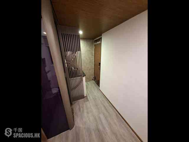 Wan Chai - Yau Kwong Building 02