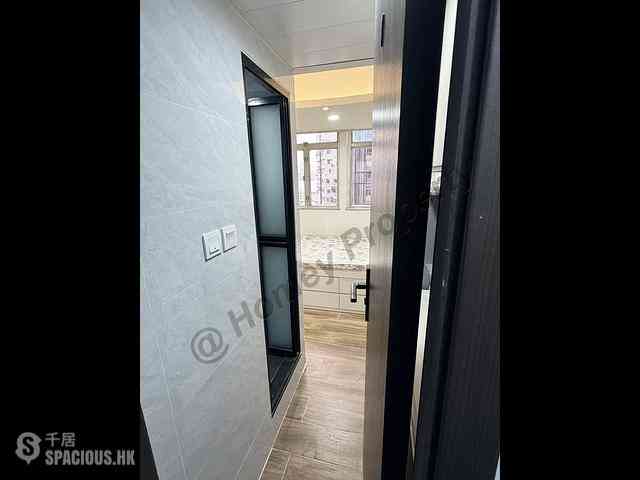 Causeway Bay - Jaffe Building 09