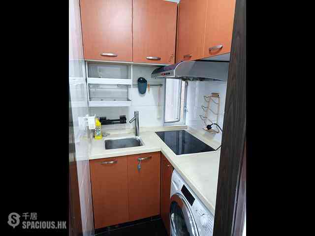 Wan Chai - Tonnochy Towers Block B 01