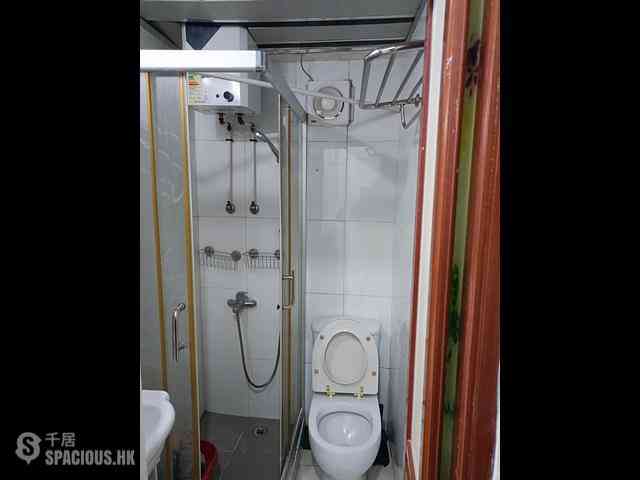 Wan Chai - Tonnochy Towers Block B 04