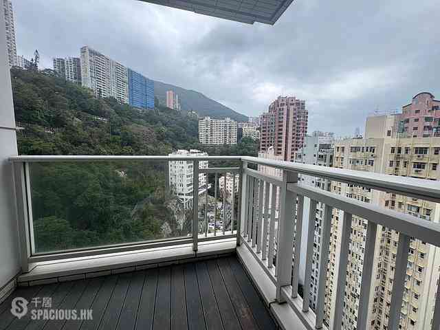 Happy Valley - The Altitude 02