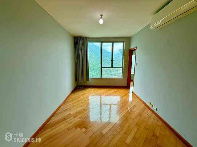Tung Chung - Coastal Skyline 02