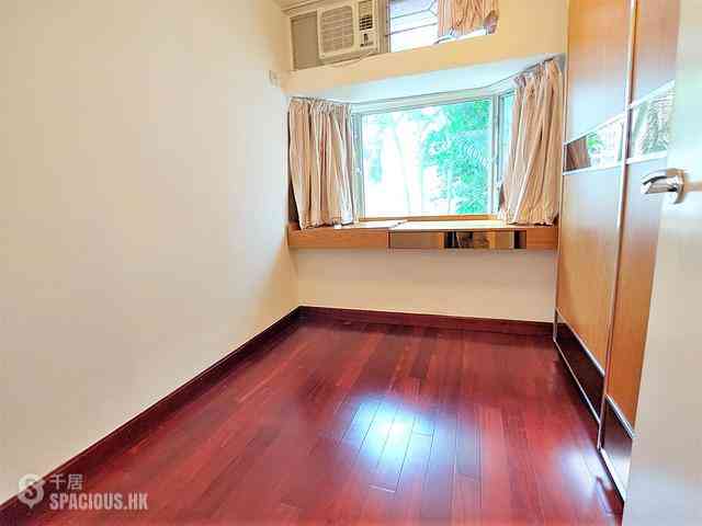 North Point - Island Place 06