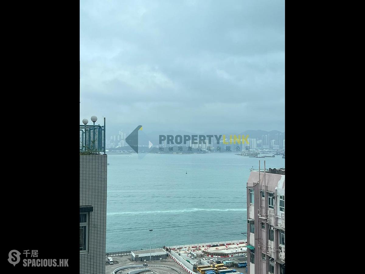 Sai Ying Pun - Bohemian House 01
