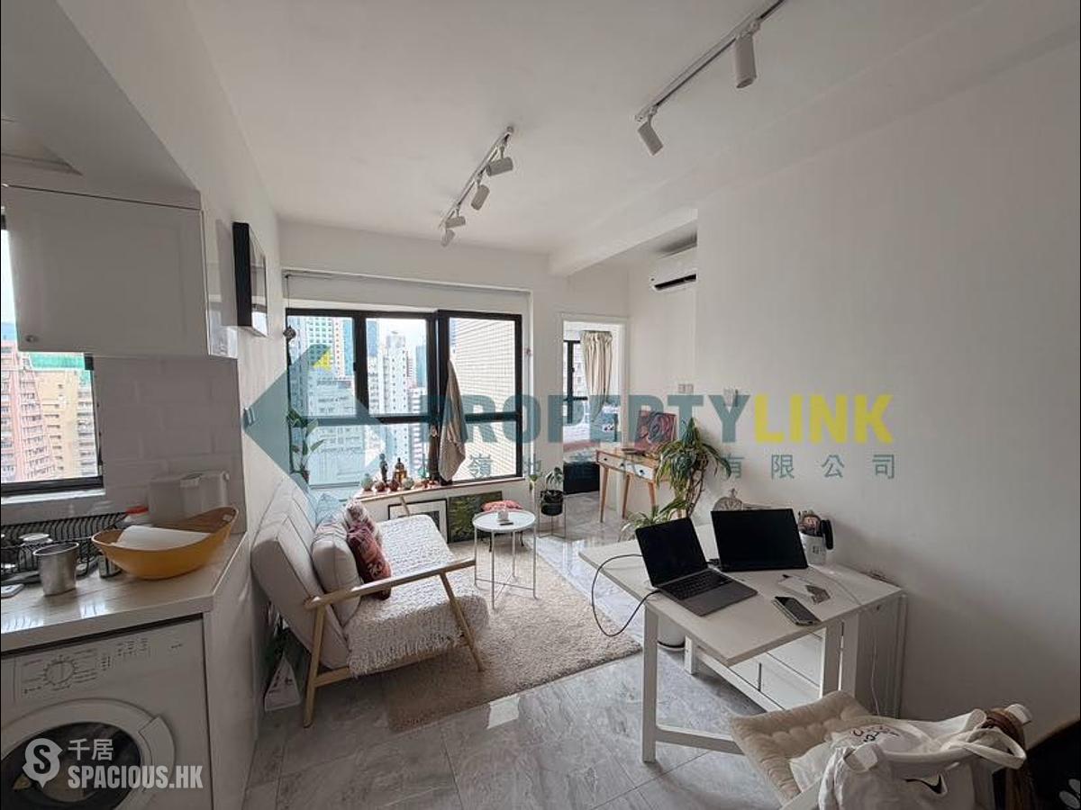 Sheung Wan - The Bellevue Place 01