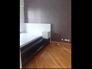Fortress Hill - Le Sommet 12