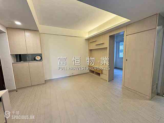 Happy Valley - Kam Kwong Mansion 05
