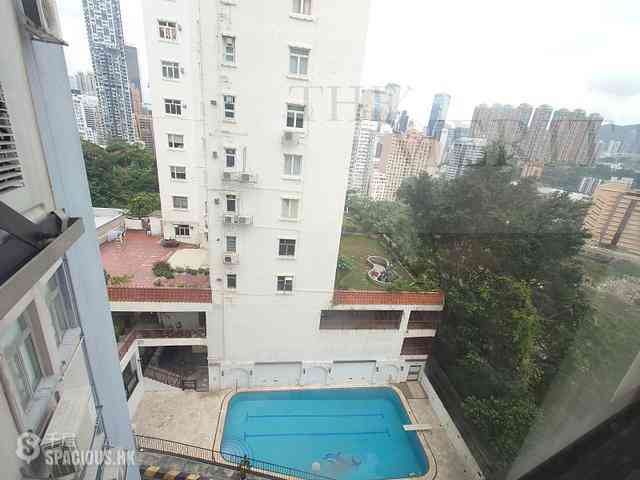 Stubbs Road - Miramar Villa 05