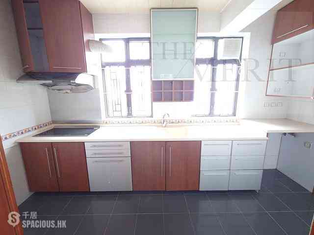 Stubbs Road - Miramar Villa 06