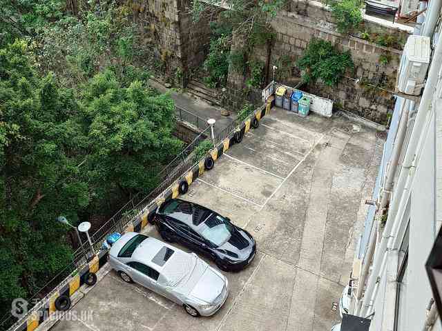 Stubbs Road - Miramar Villa 09